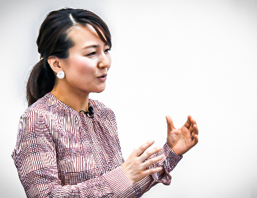 小林 珠恵氏